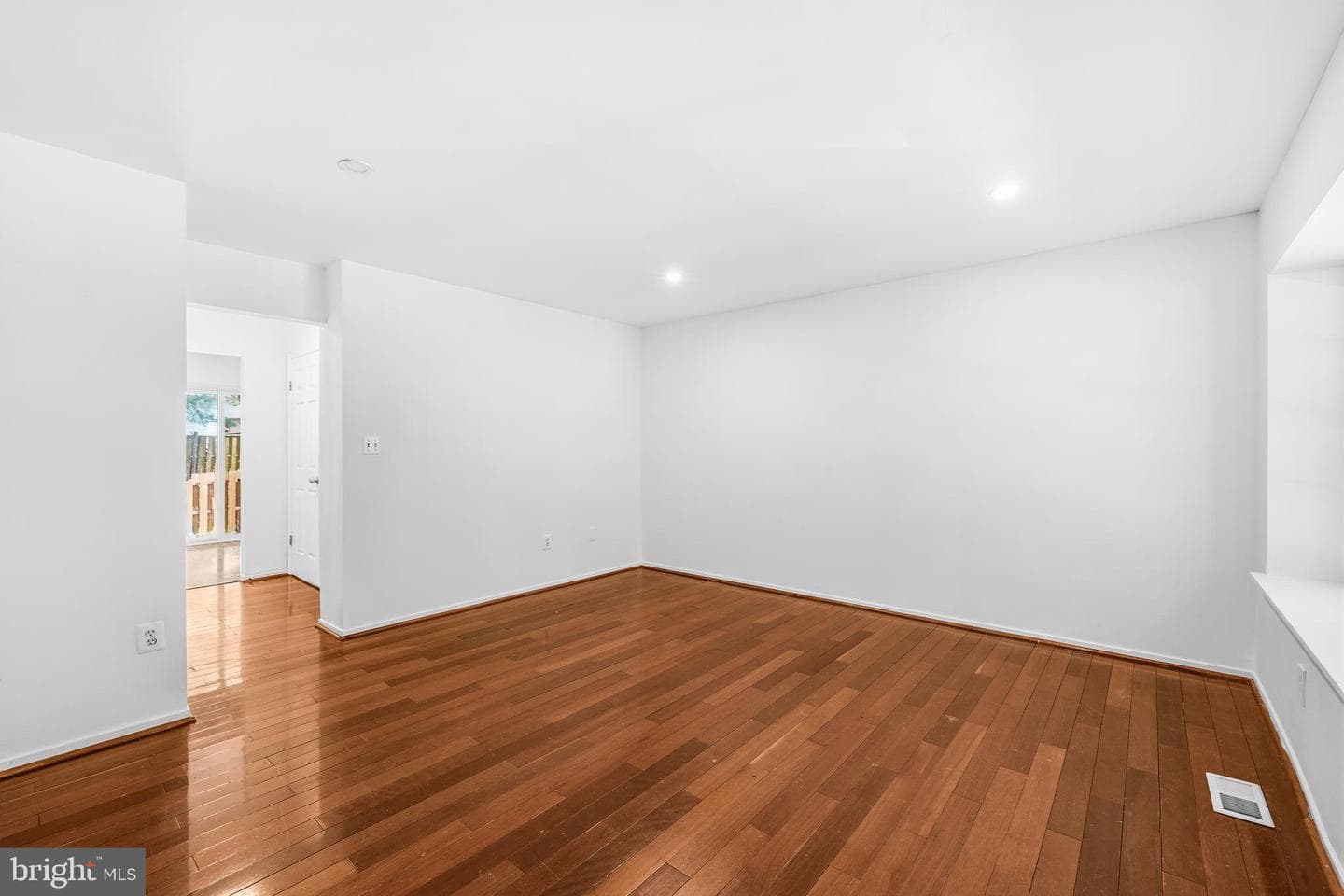 13602 Ambassador Drive #13602 photo 3