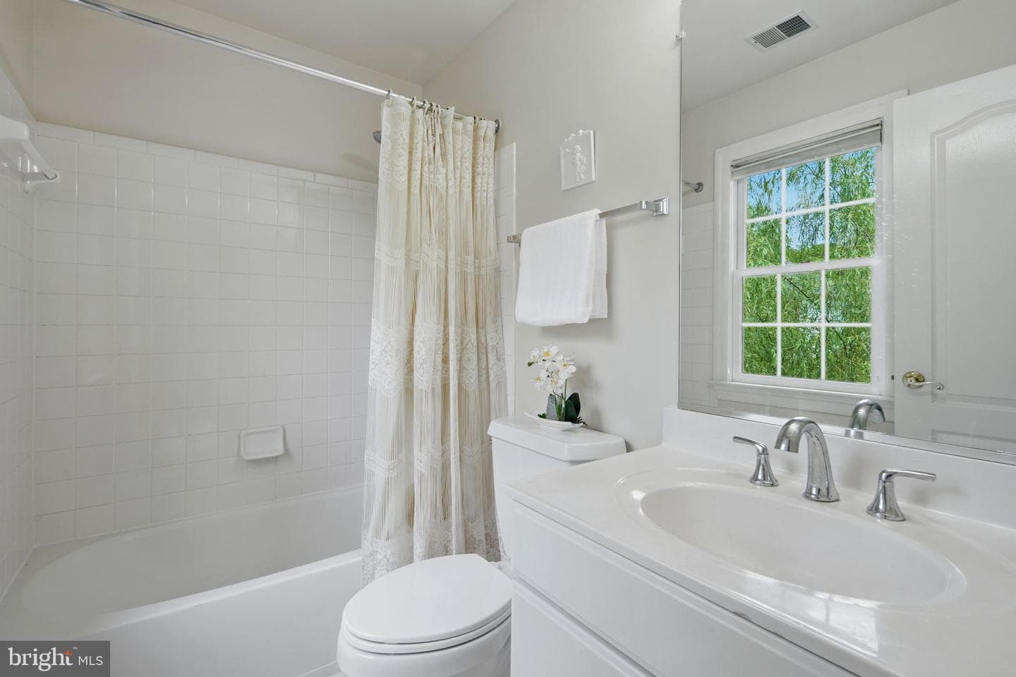 6211 Yorkshire Terrace photo 28