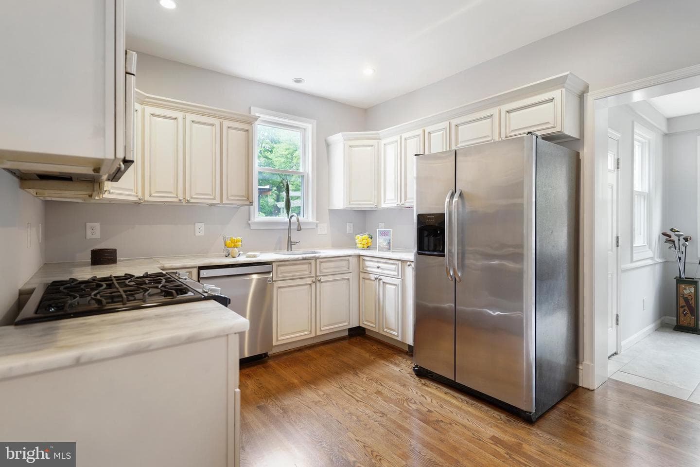 8209 Flower Avenue photo 13