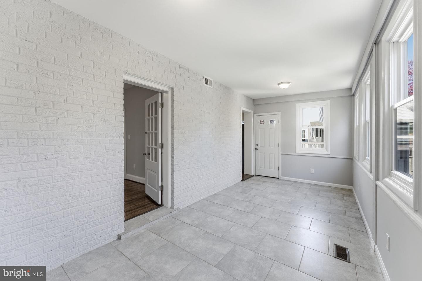8209 Flower Avenue photo 61
