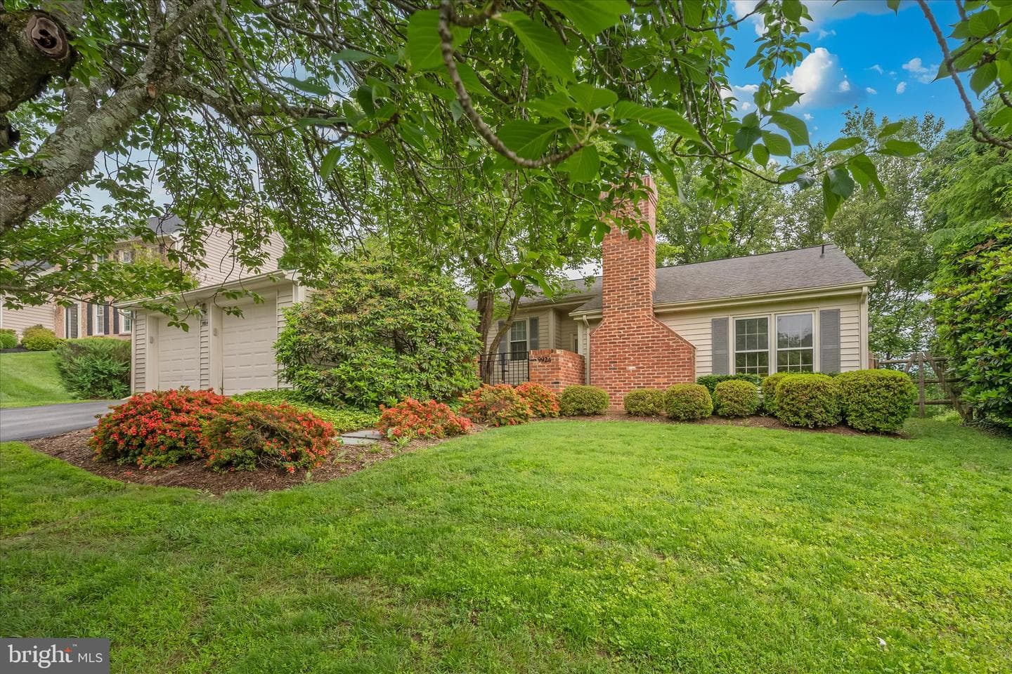 9924 Shrewsbury Court photo 2