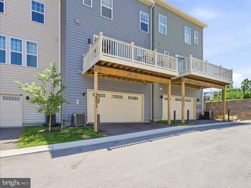 26052 Ridge Road photo 34