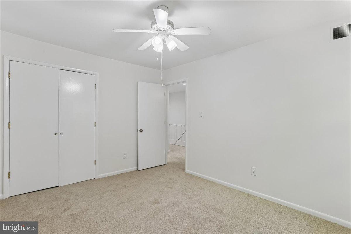 12234 Greenleaf Avenue photo 28