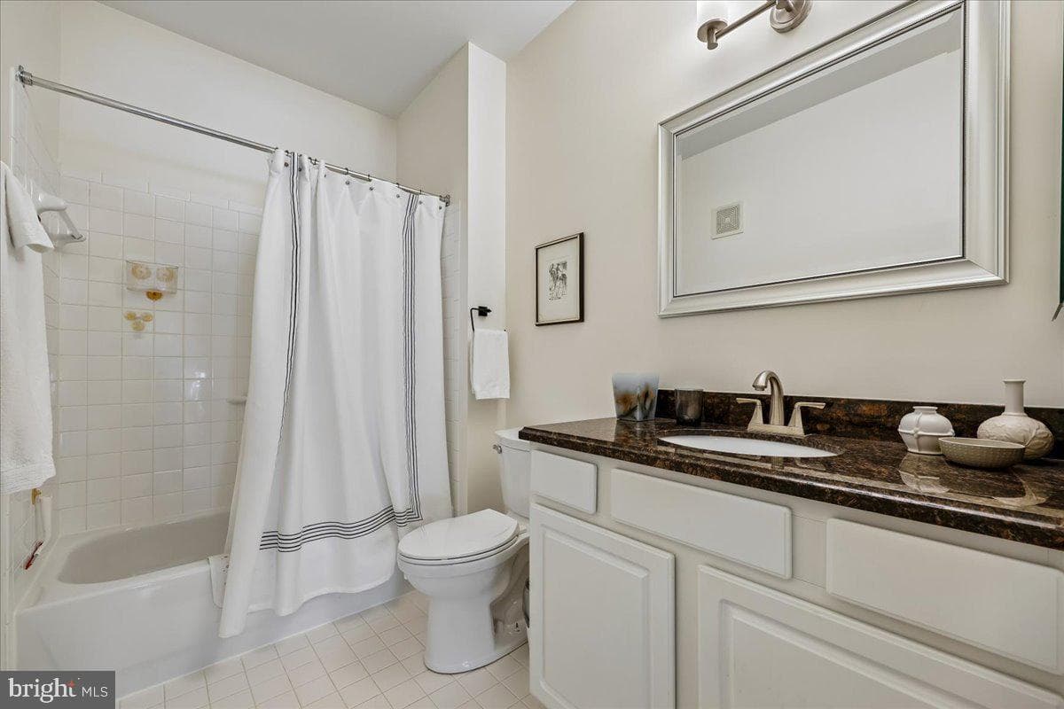 310 High Gables Drive #307 photo 24