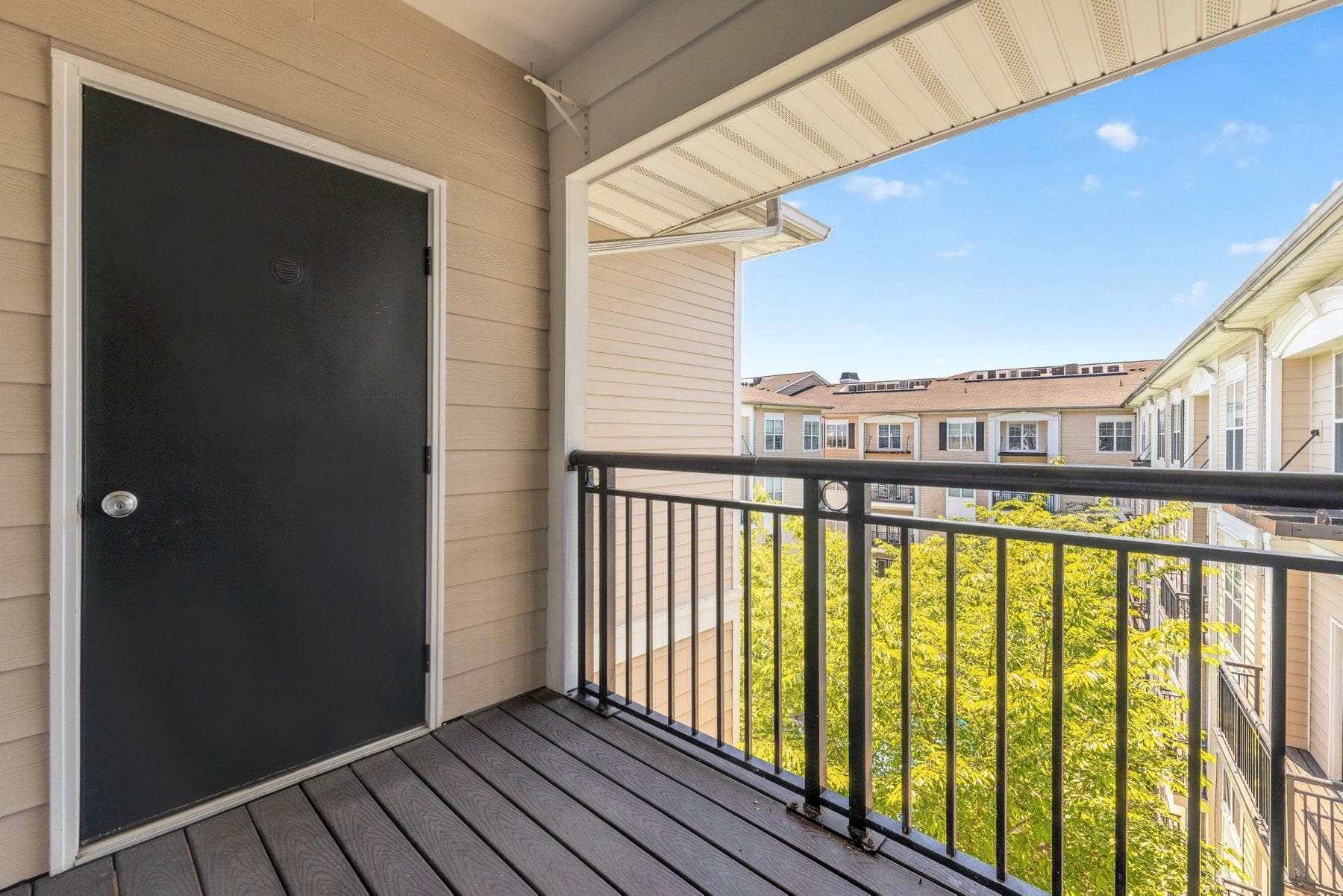 501 Hungerford Dr # 430 photo 20