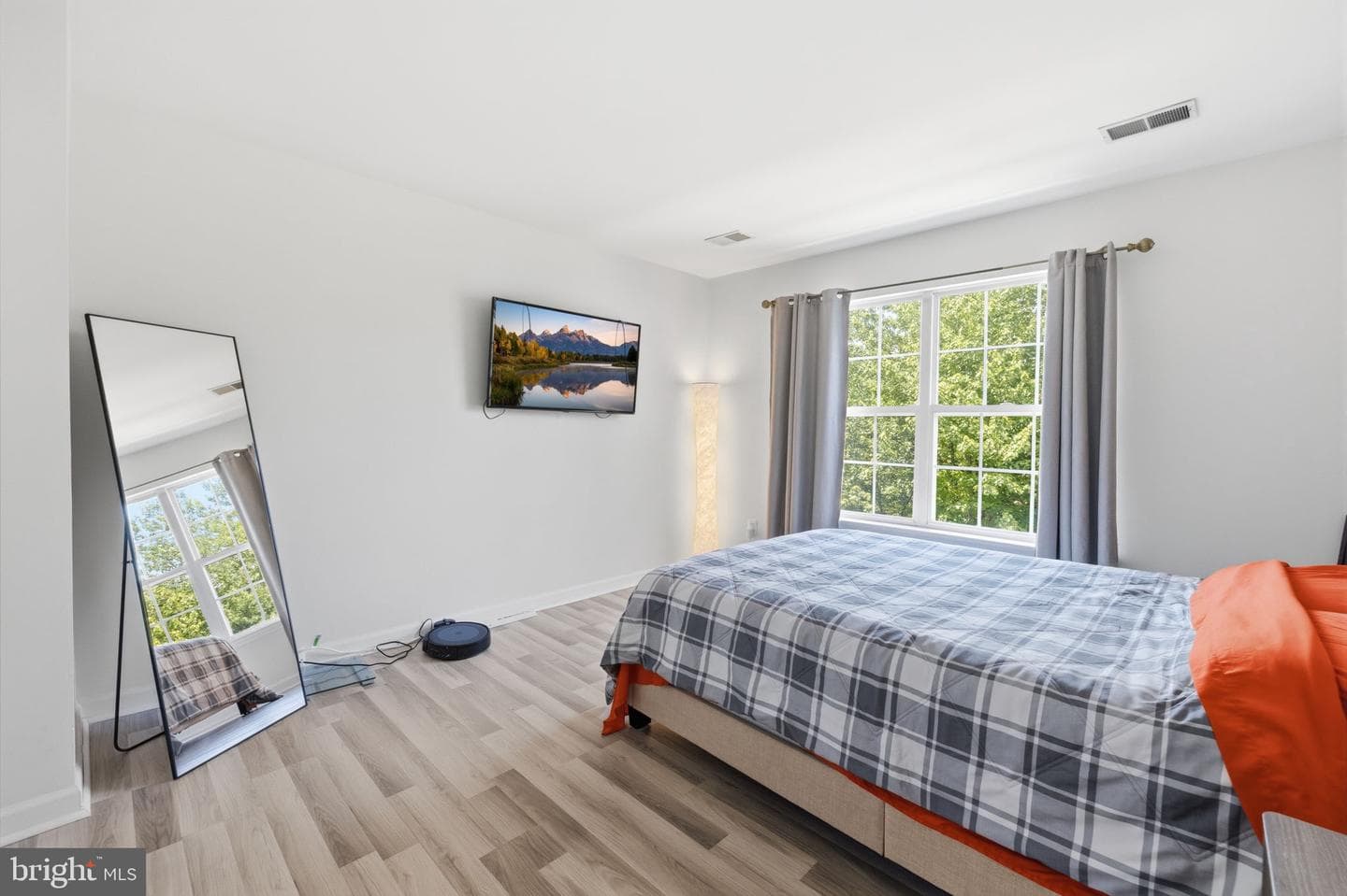 21123 Camomile Court #113 photo 39