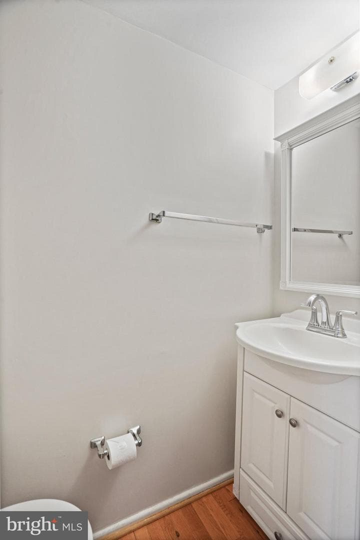 5 Ingleside Court photo 11