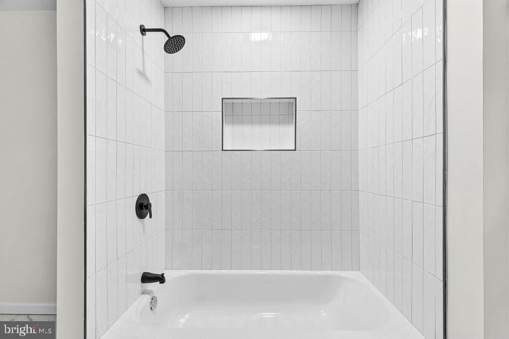 9712 Hill Street photo 21