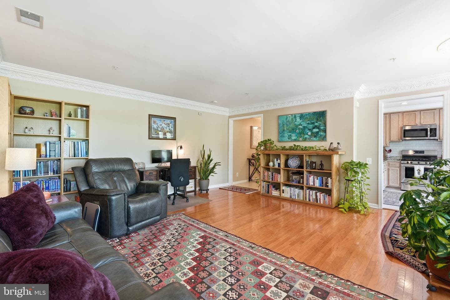 214 Fallsgrove Boulevard #12 photo 11