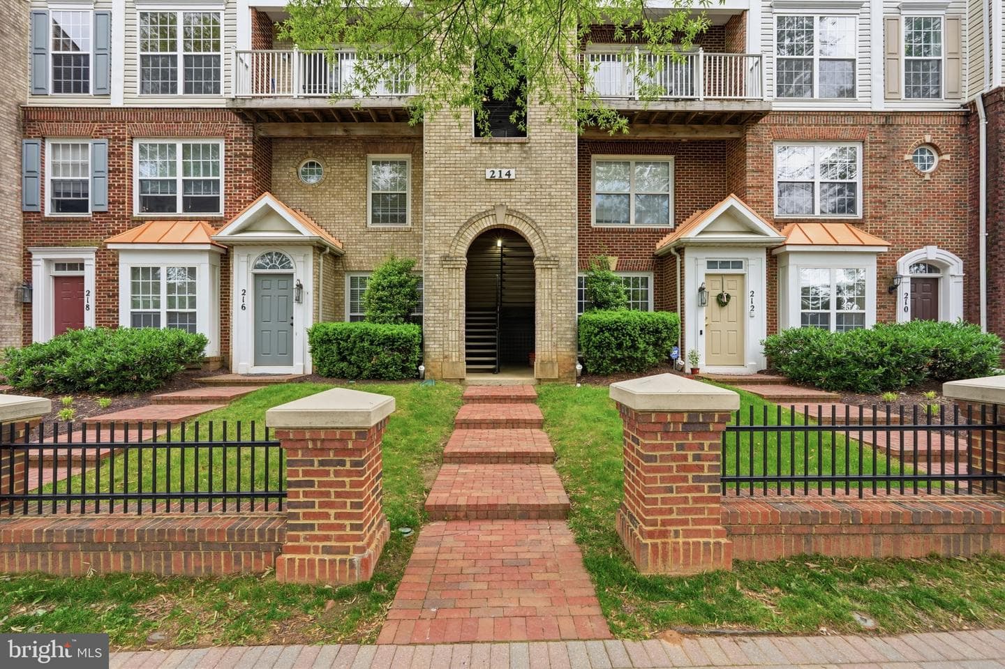 214 Fallsgrove Boulevard #12, Rockville