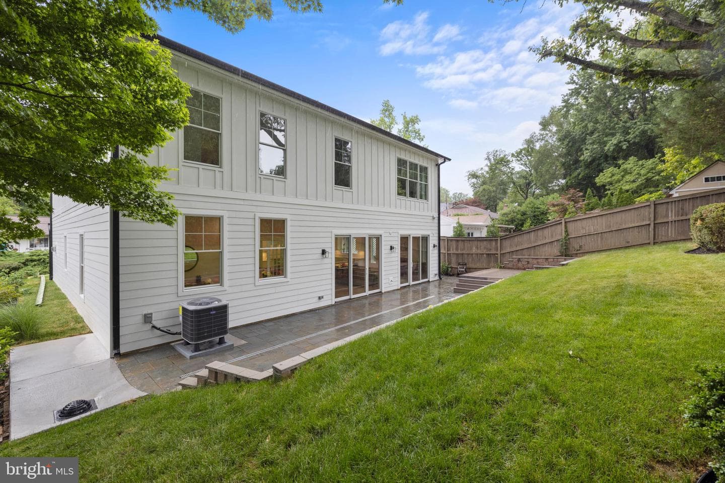 8609 Woodbrook Lane photo 39