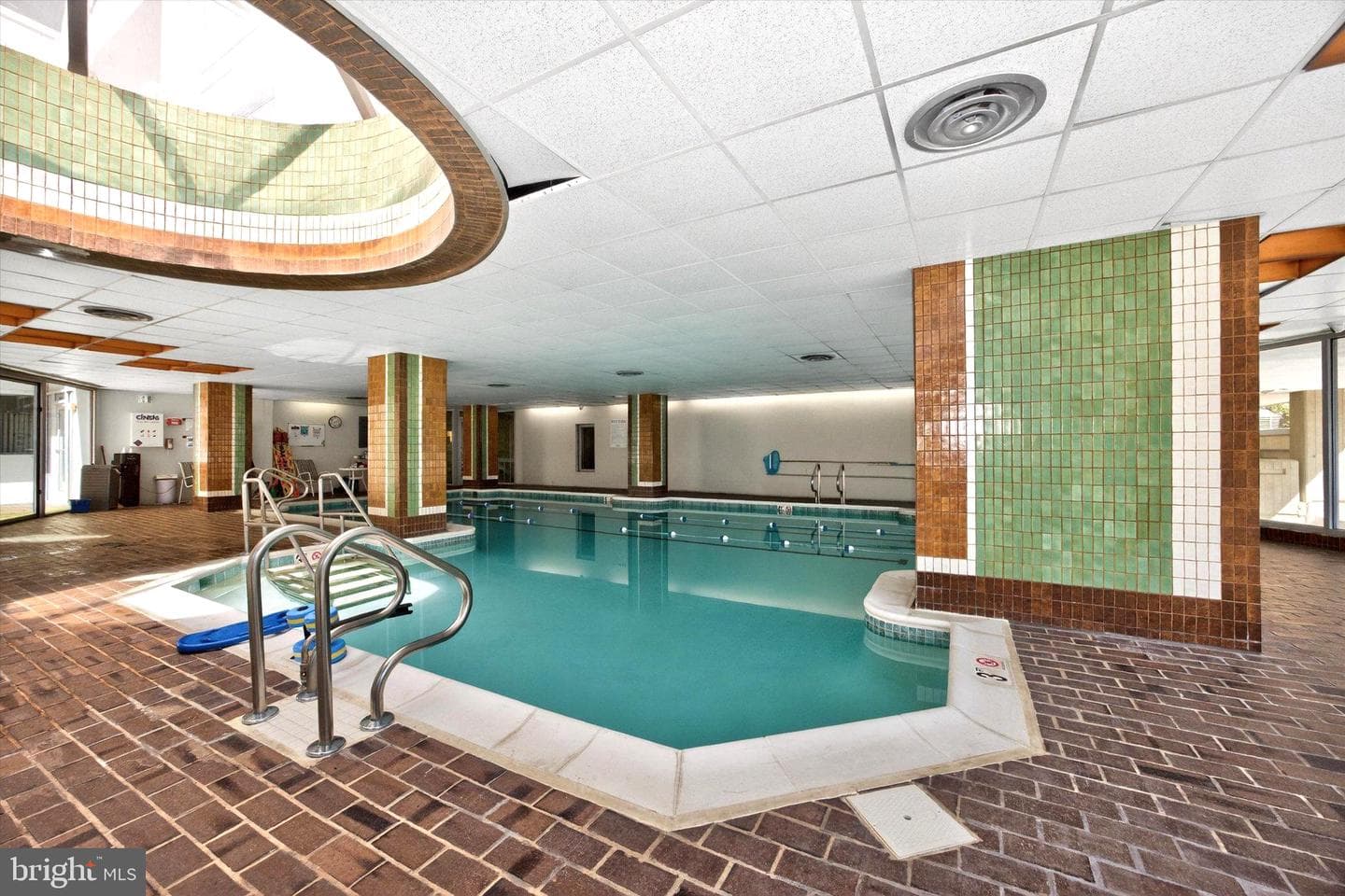 4601 N Park Avenue #417 photo 26