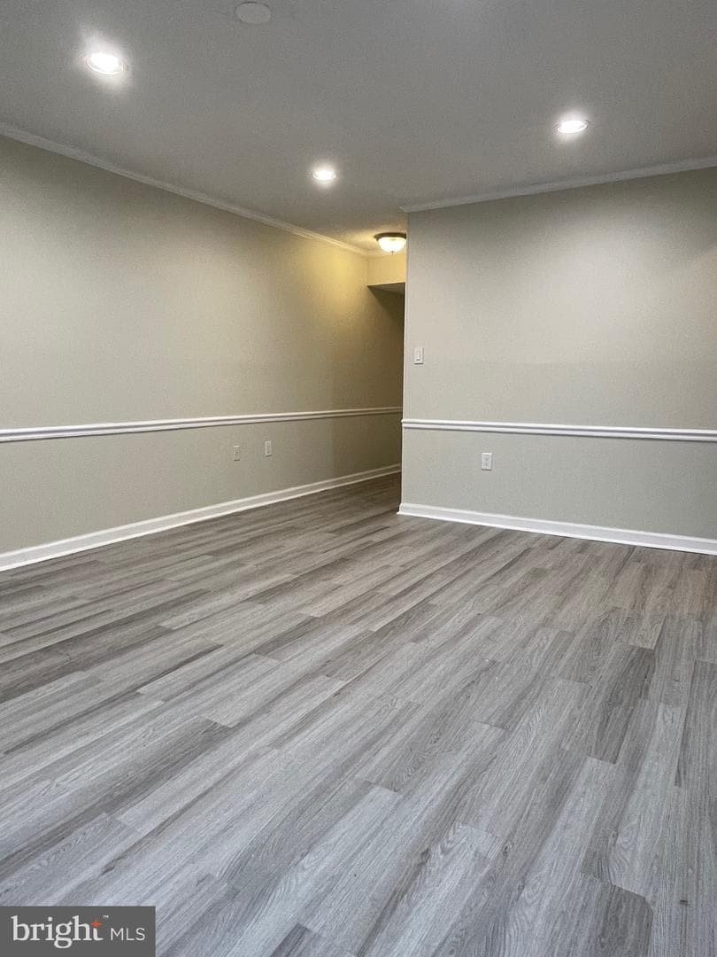 2200 Greenery Lane #101-23 photo 3