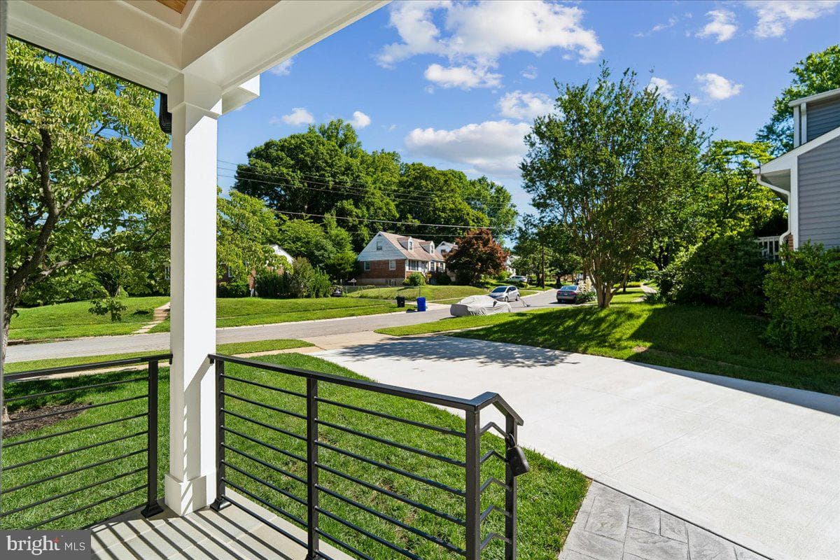 4114 Spruell Drive photo 32