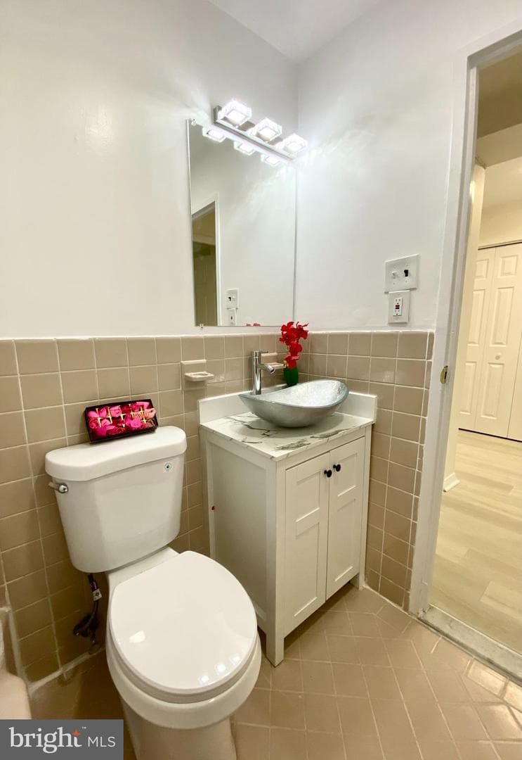 1900 Lyttonsville Road #114 photo 6