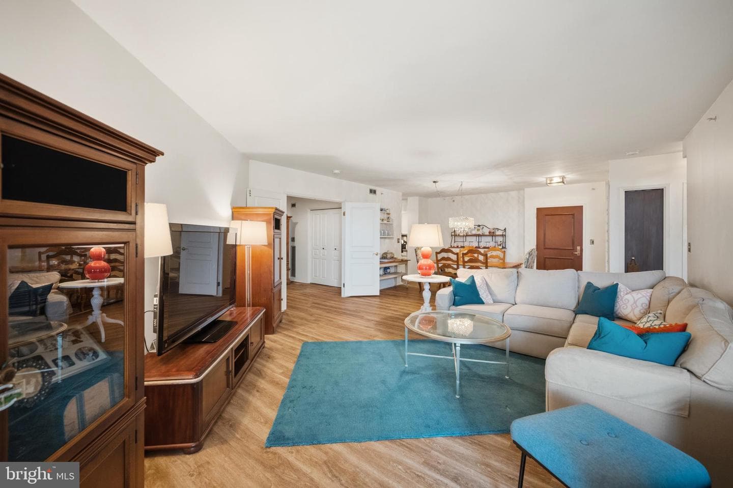 7111 Woodmont Avenue #709 photo 16