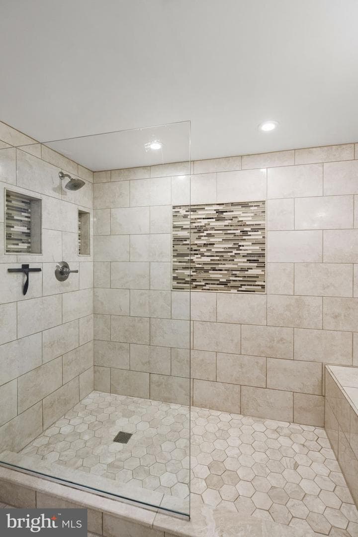 5800 Nicholson Lane #1-307 photo 50