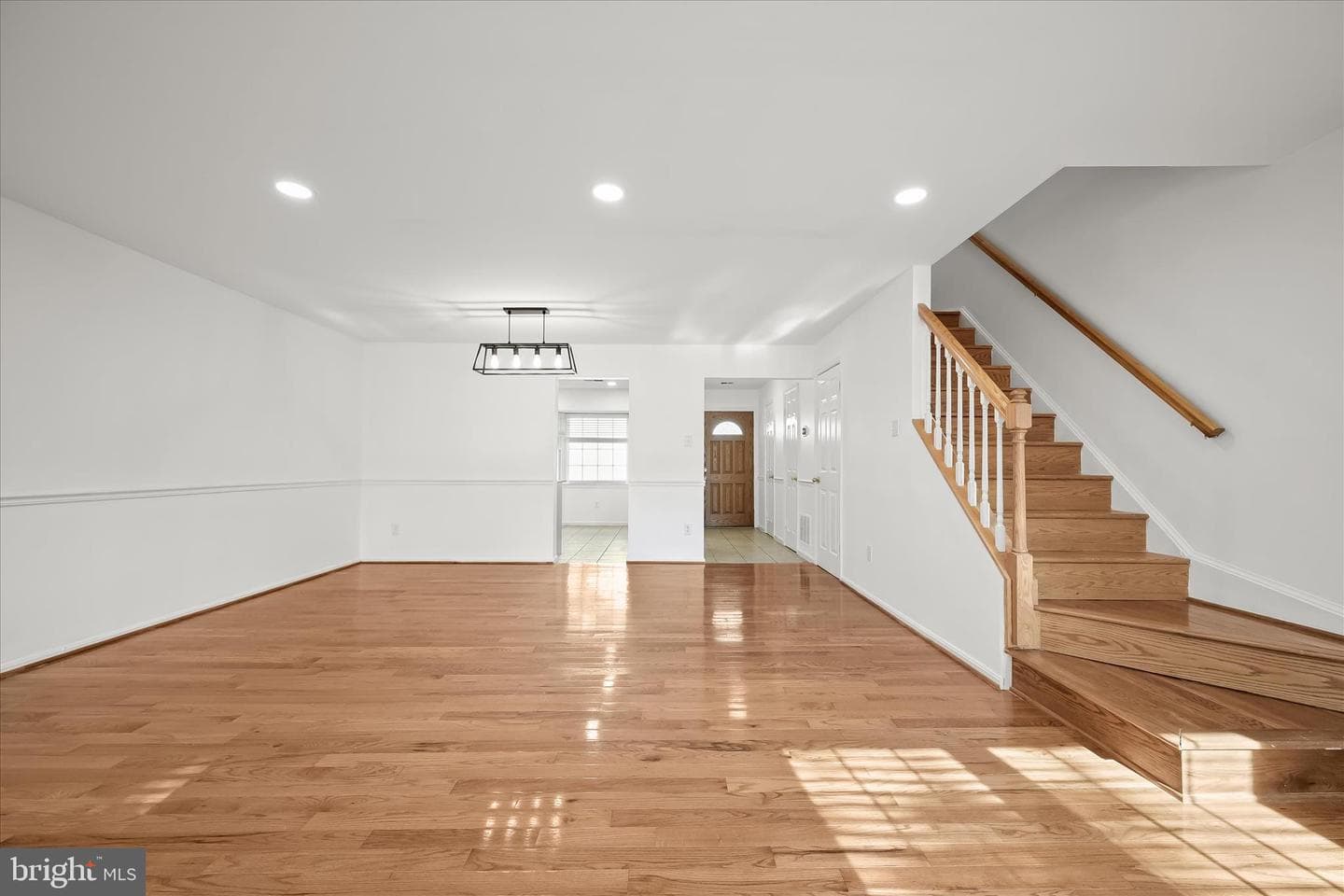 148 Barnsfield Court #204 photo 16