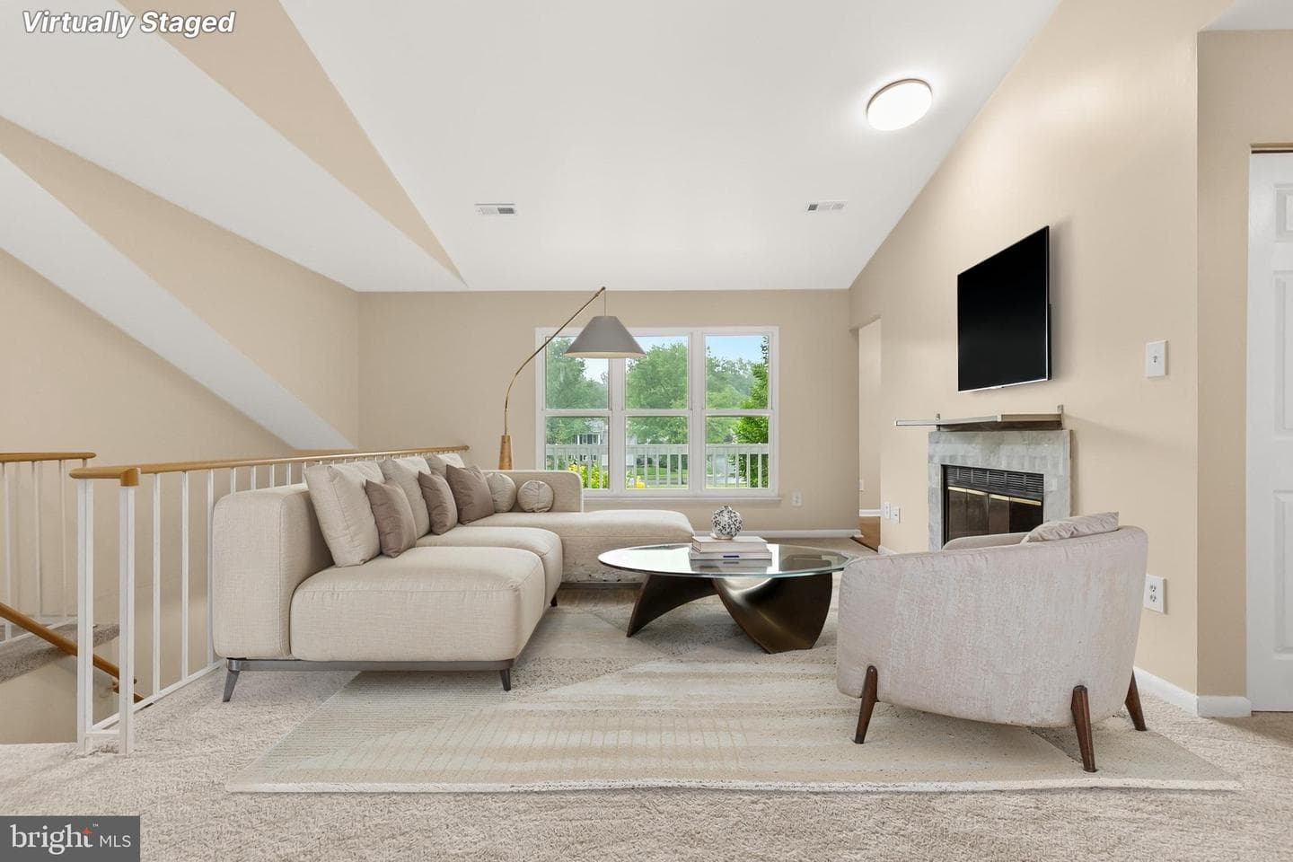 18146 Rolling Meadow Way photo 10