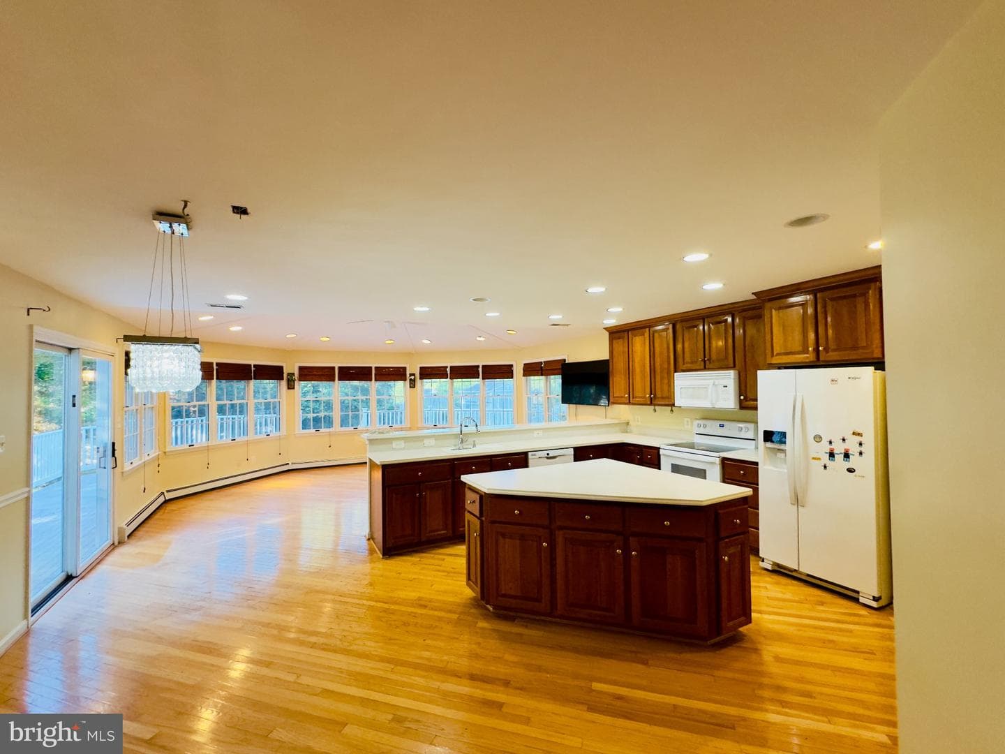 24109 Doreen Dr photo 6
