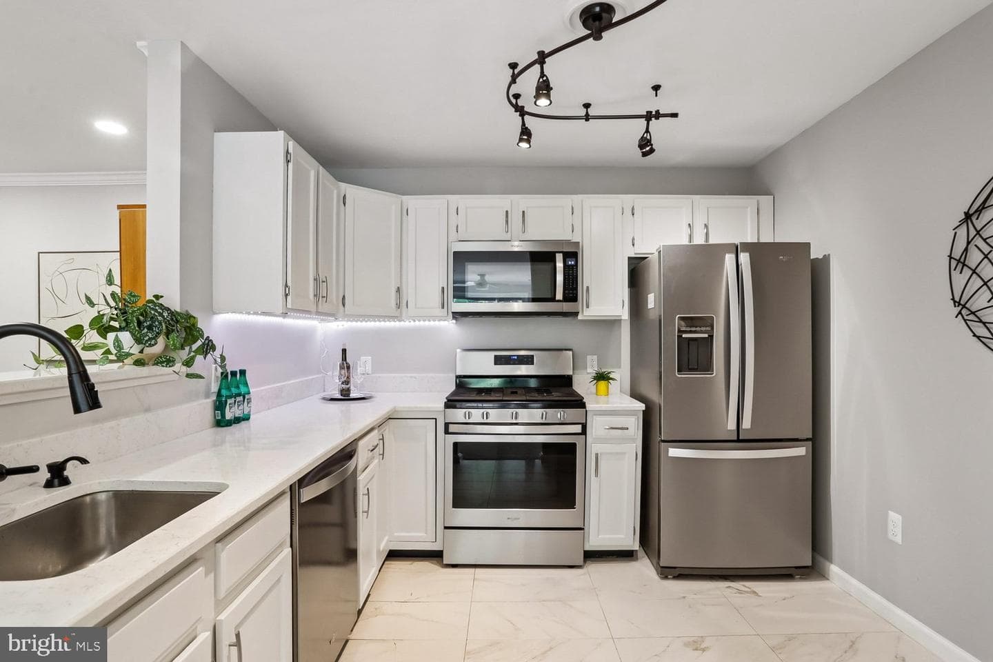 20408 Shore Harbour Drive #5-M photo 16