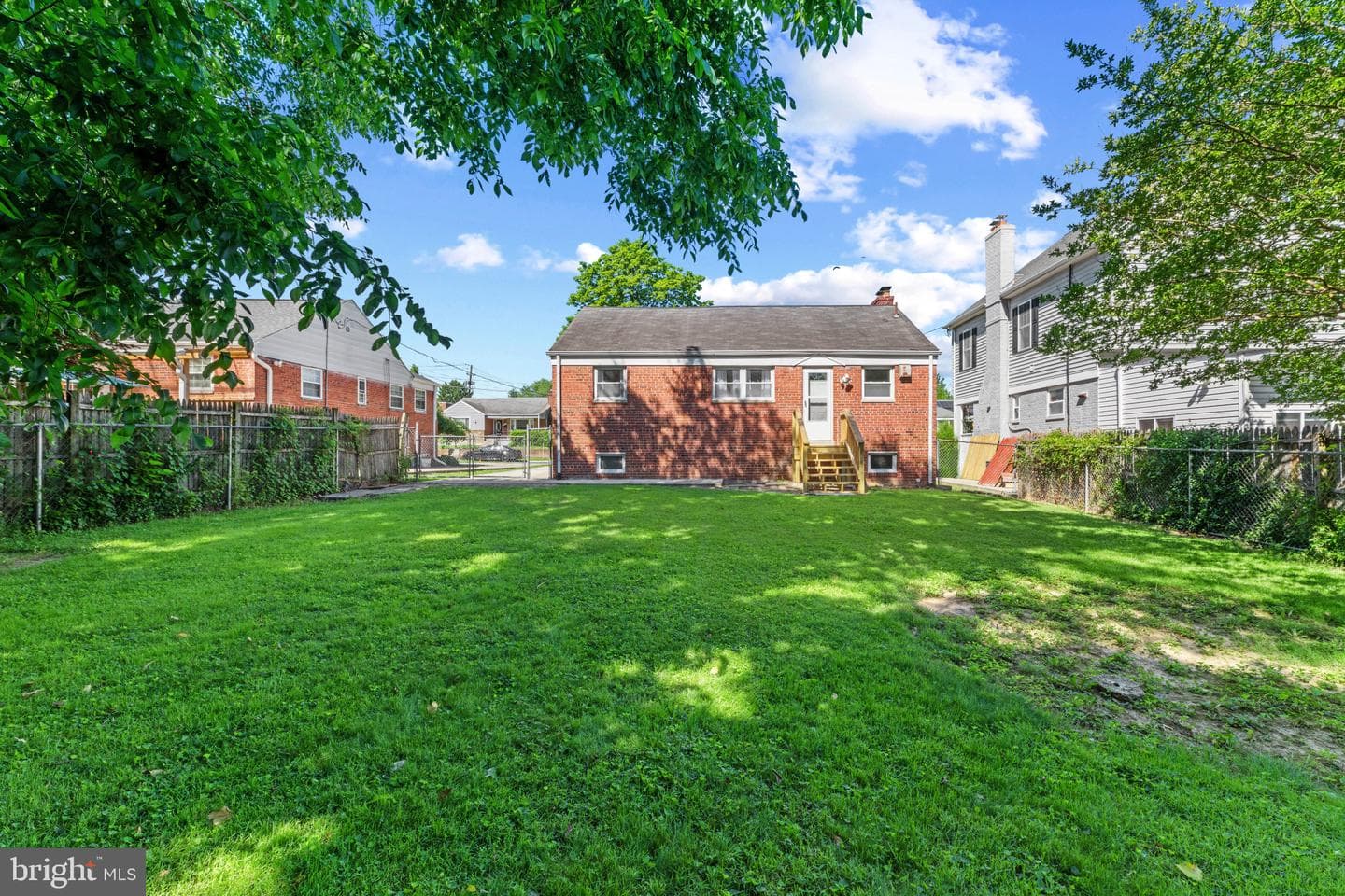 10205 Douglas Avenue photo 28