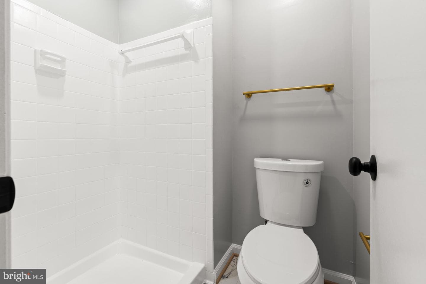 405 Amberfield Lane photo 29