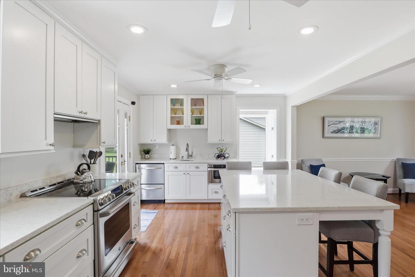 6939 Wick Lane photo 12