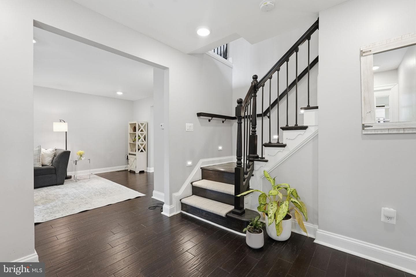 8803 Liberty Lane photo 9