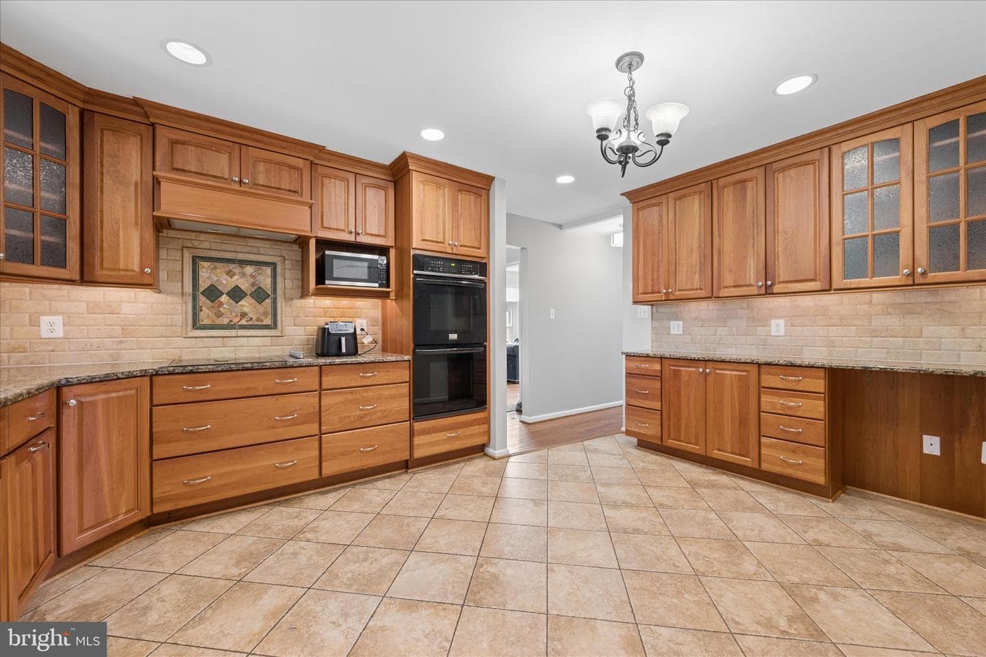 7408 Cinnabar Terrace photo 13
