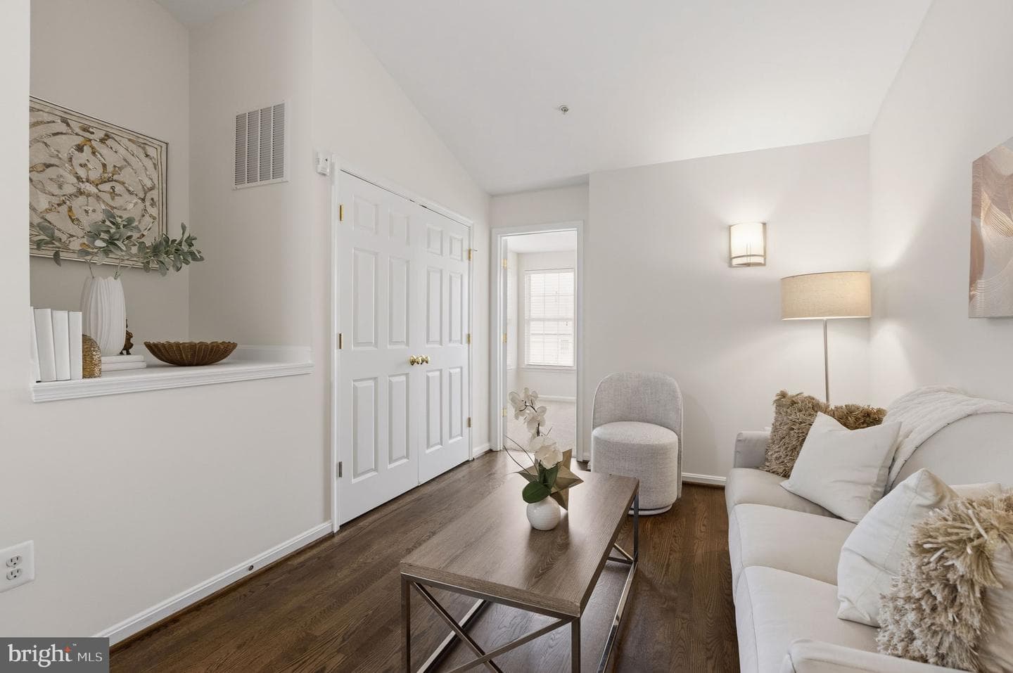 1324 Main Mews photo 49