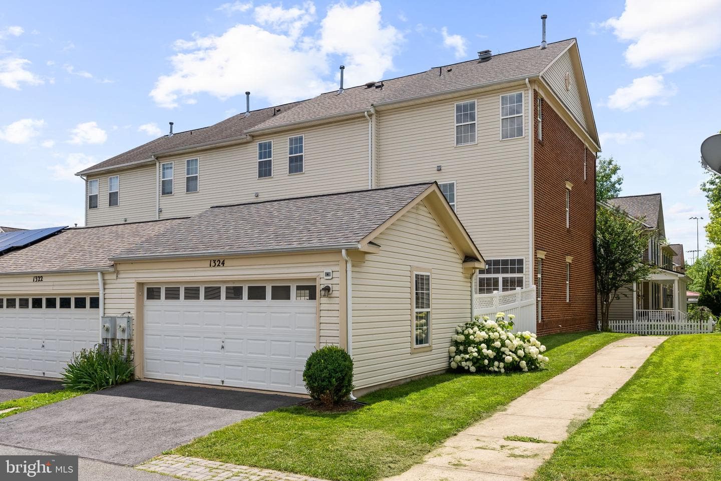 1324 Main Mews photo 68