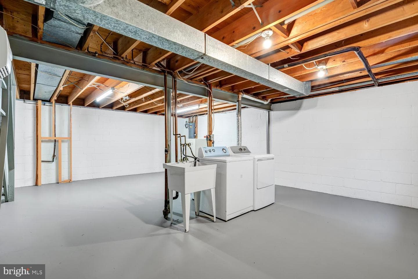 5128 Clavel Terrace photo 40