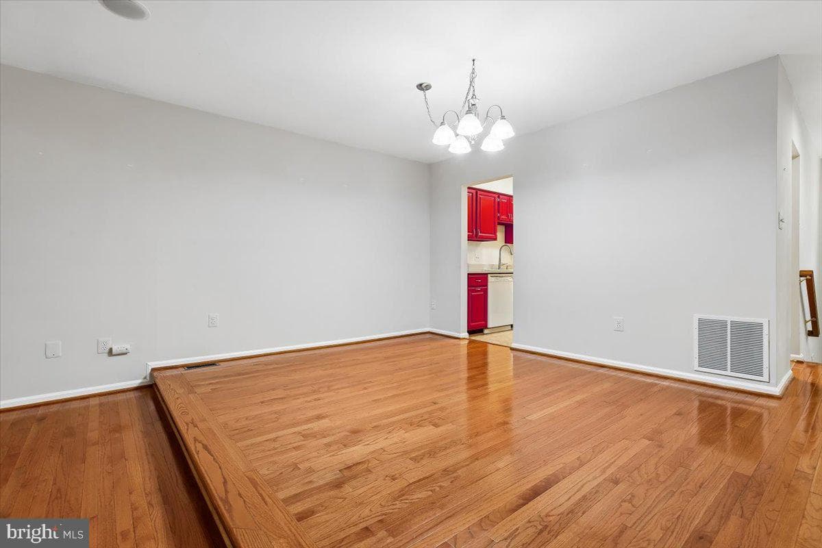 6024 Loganwood photo 24