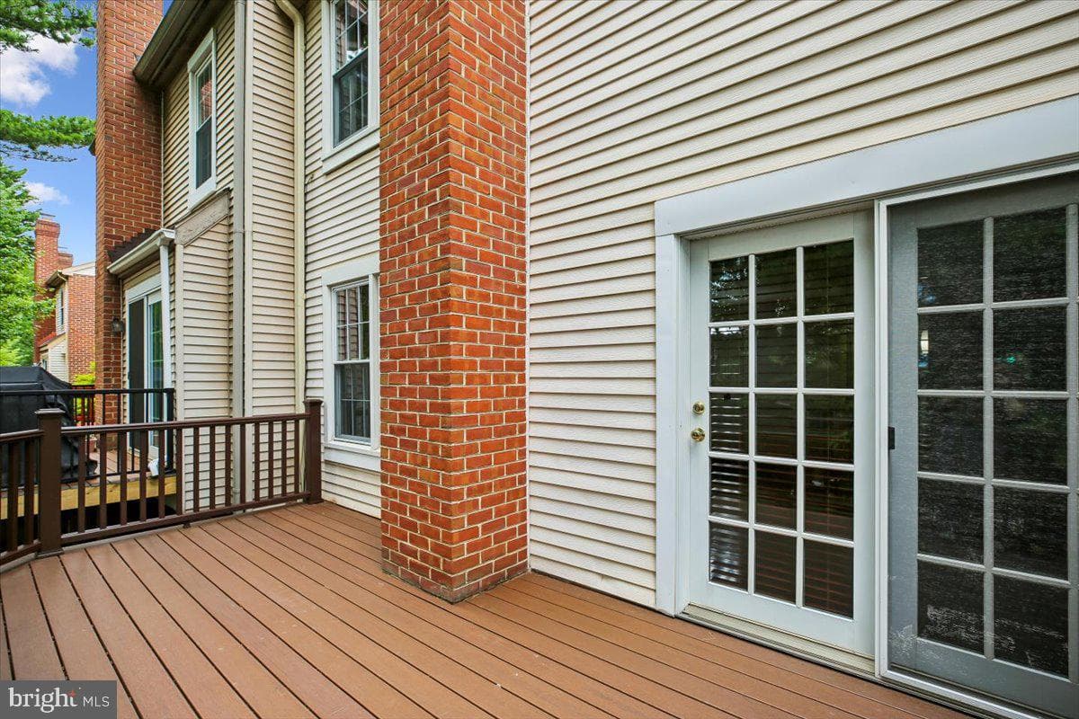 6024 Loganwood photo 37