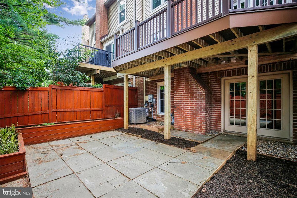 6024 Loganwood photo 68
