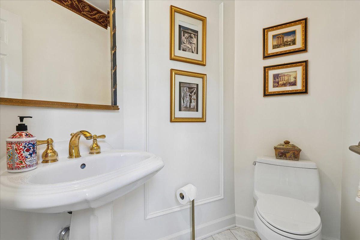 10109 Langhorne Court photo 20