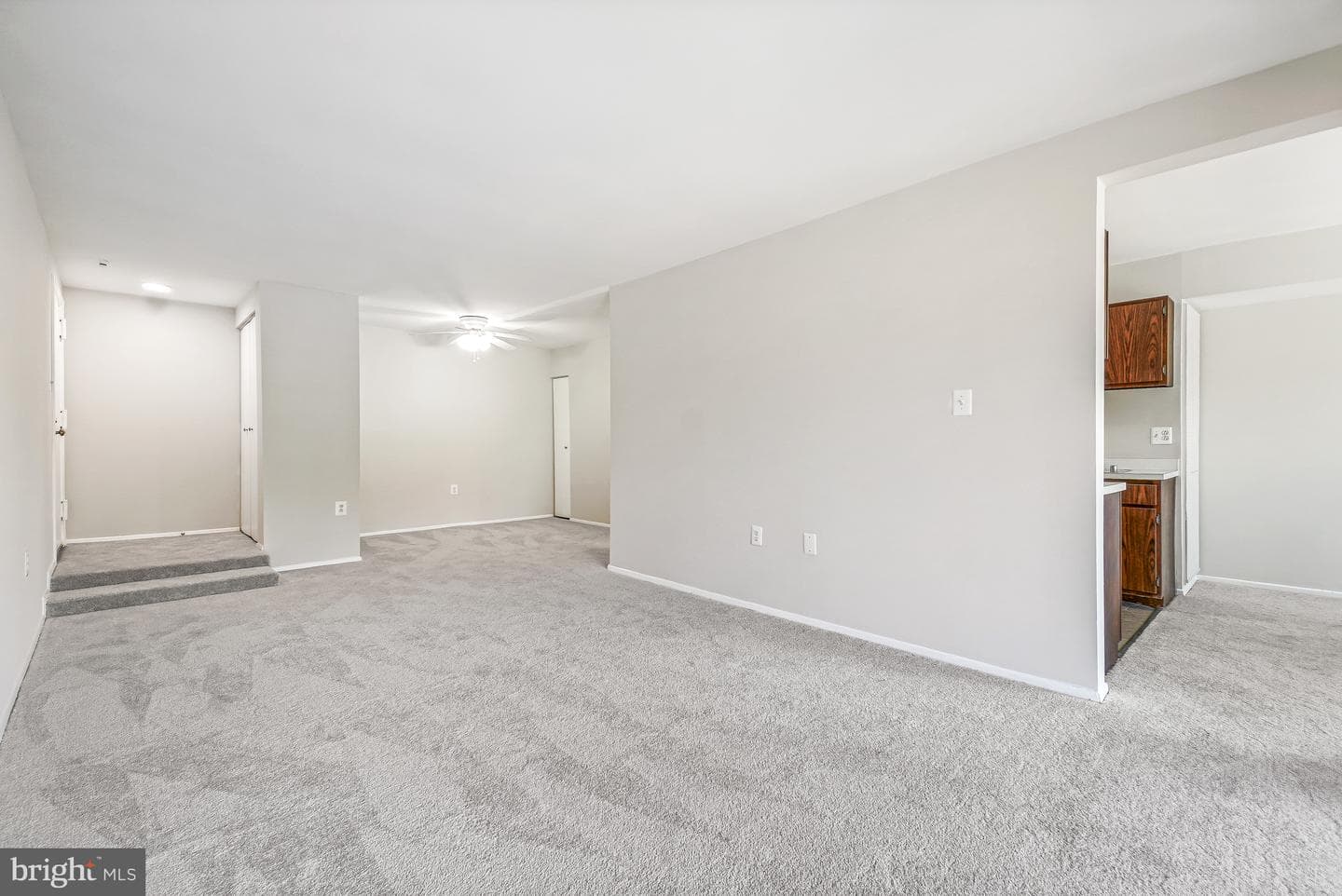 450 Girard Street #304 photo 10
