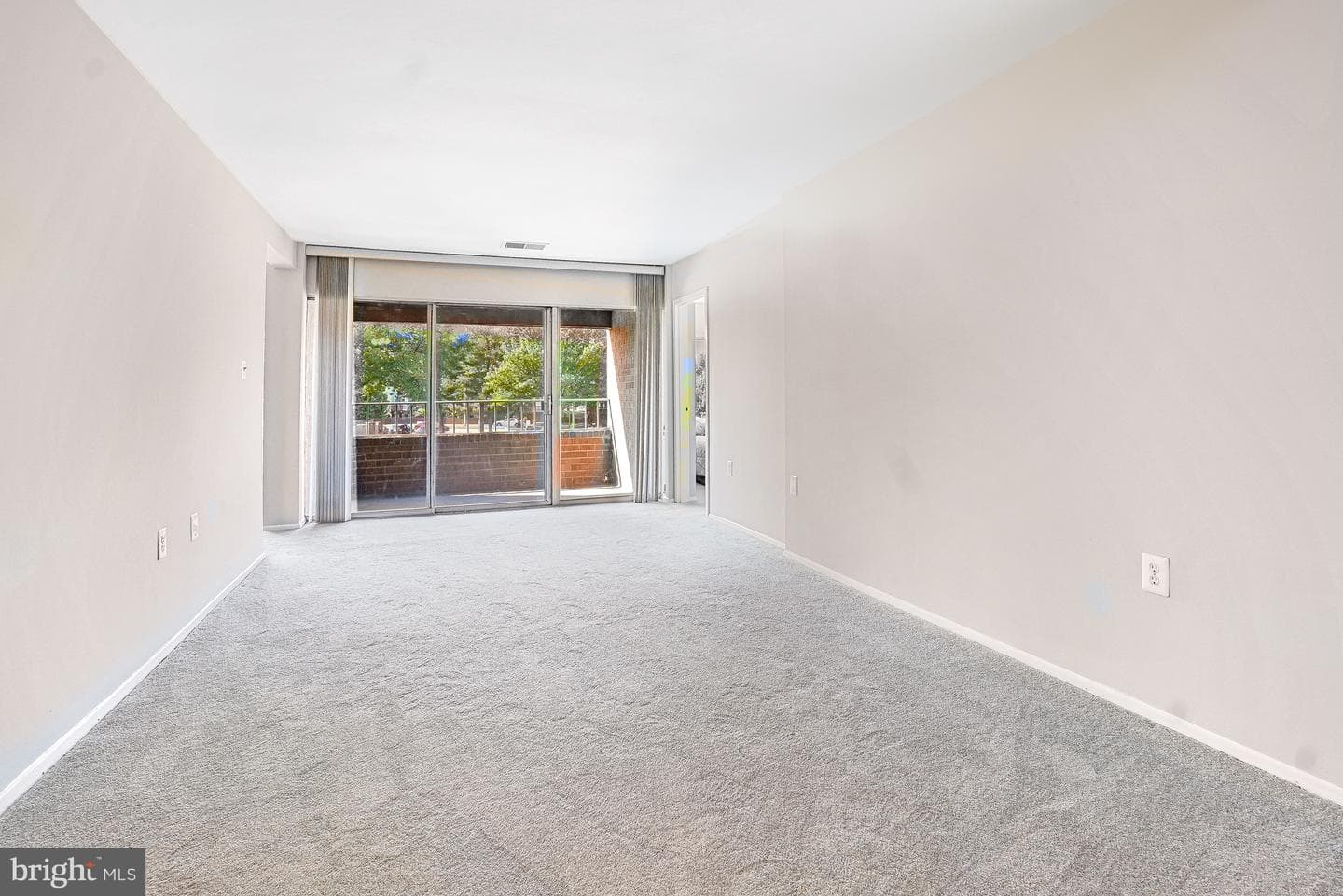 450 Girard Street #304 photo 5