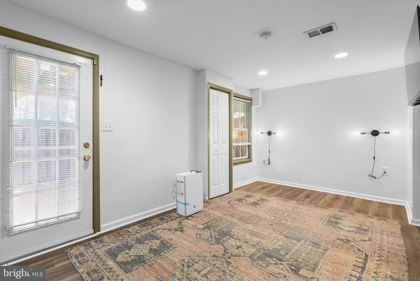 18745 Martins Landing Drive photo 33
