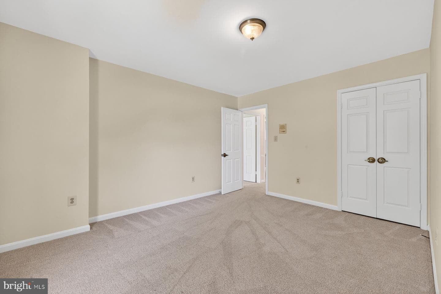 15001 Notley Road photo 26