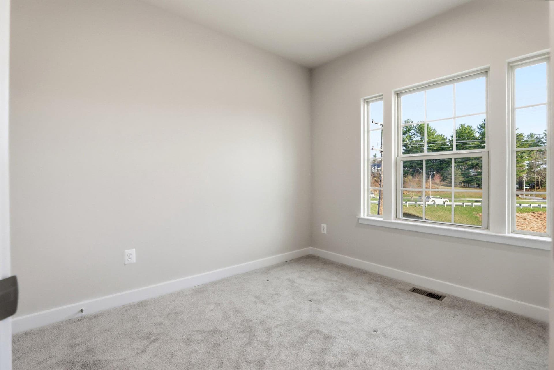 9417 Tall Oaks Court photo 31