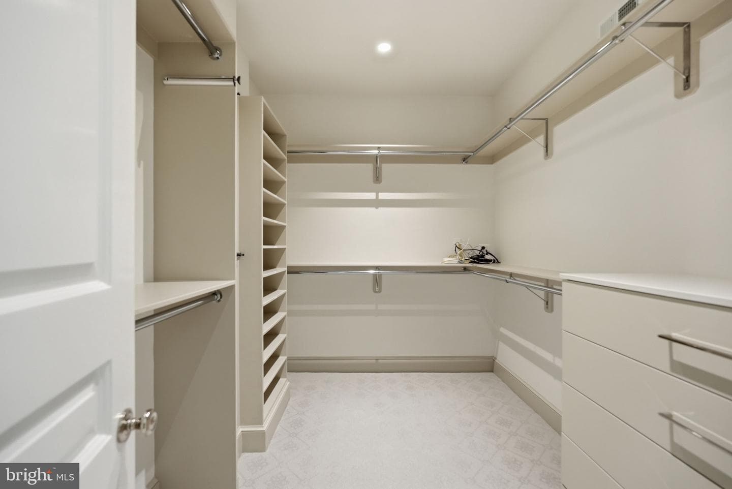 8917 Harvest Square Court photo 32