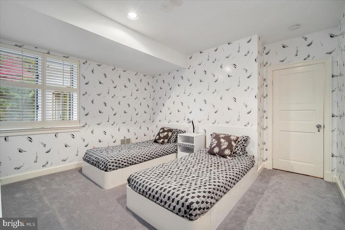 8917 Harvest Square Court photo 59