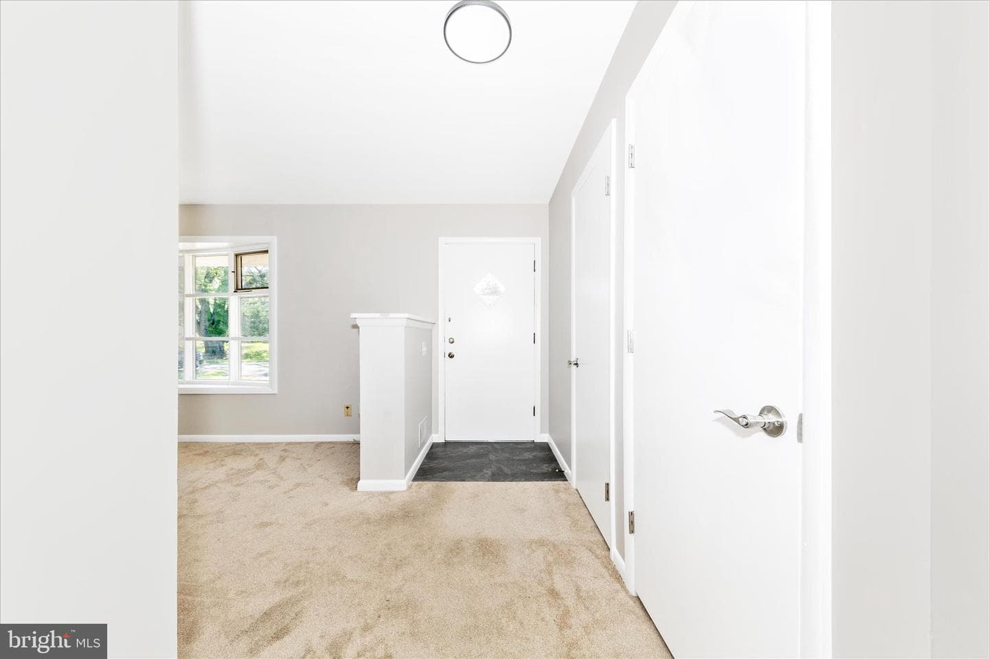 11813 Renick Lane photo 2