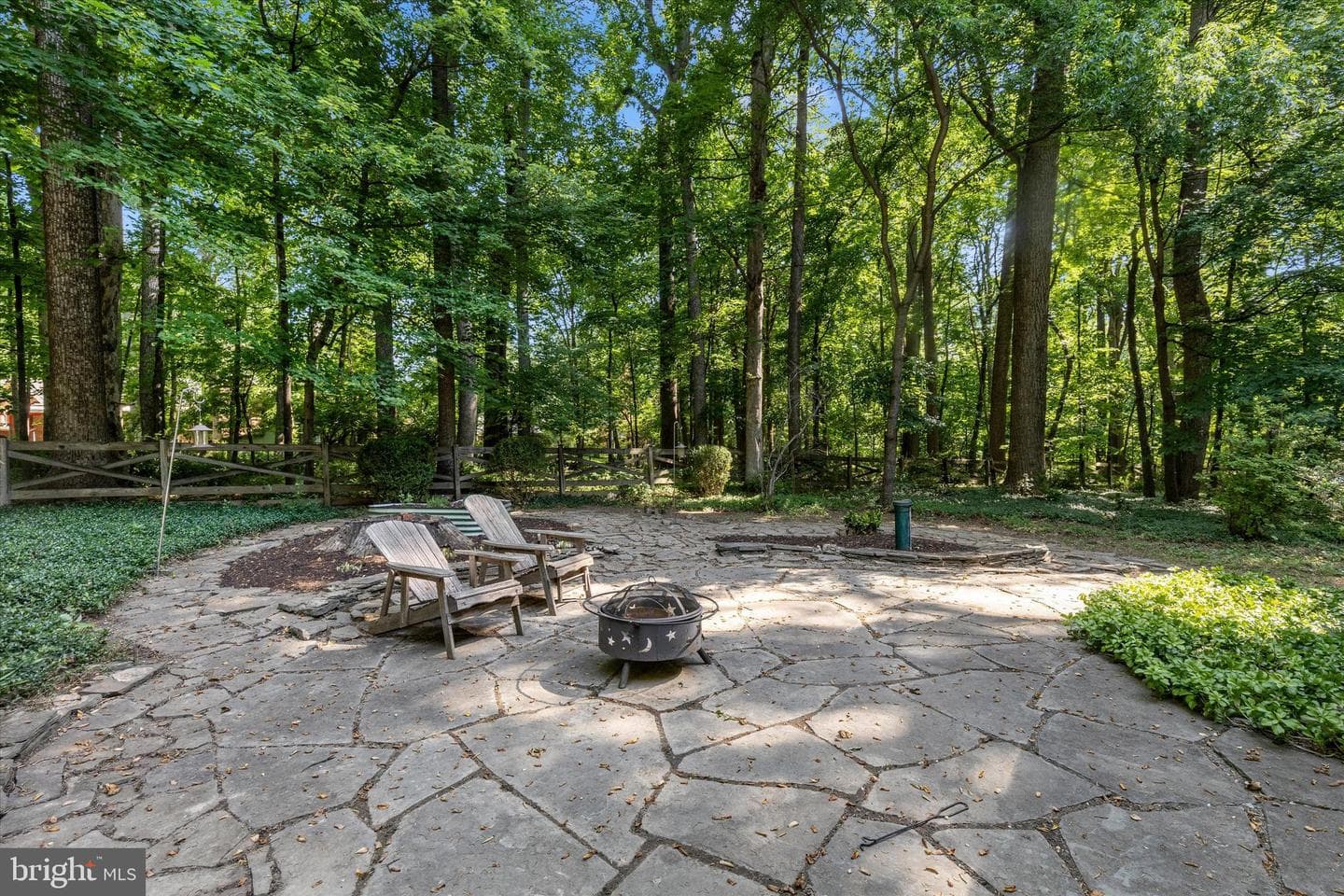 1100 Notley Road photo 47