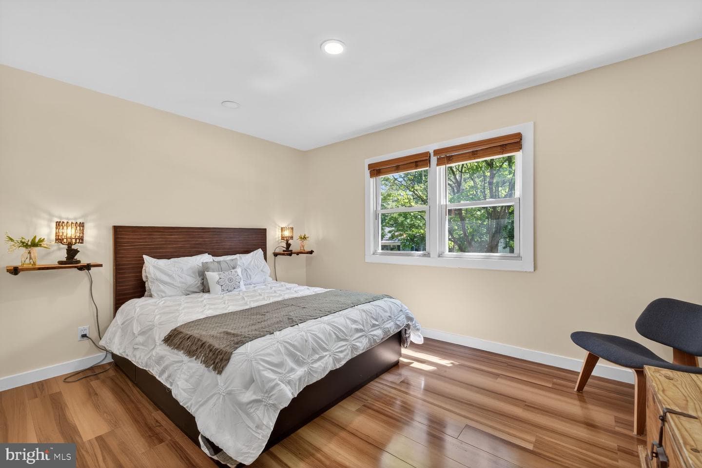 310 Edmonston Drive photo 7