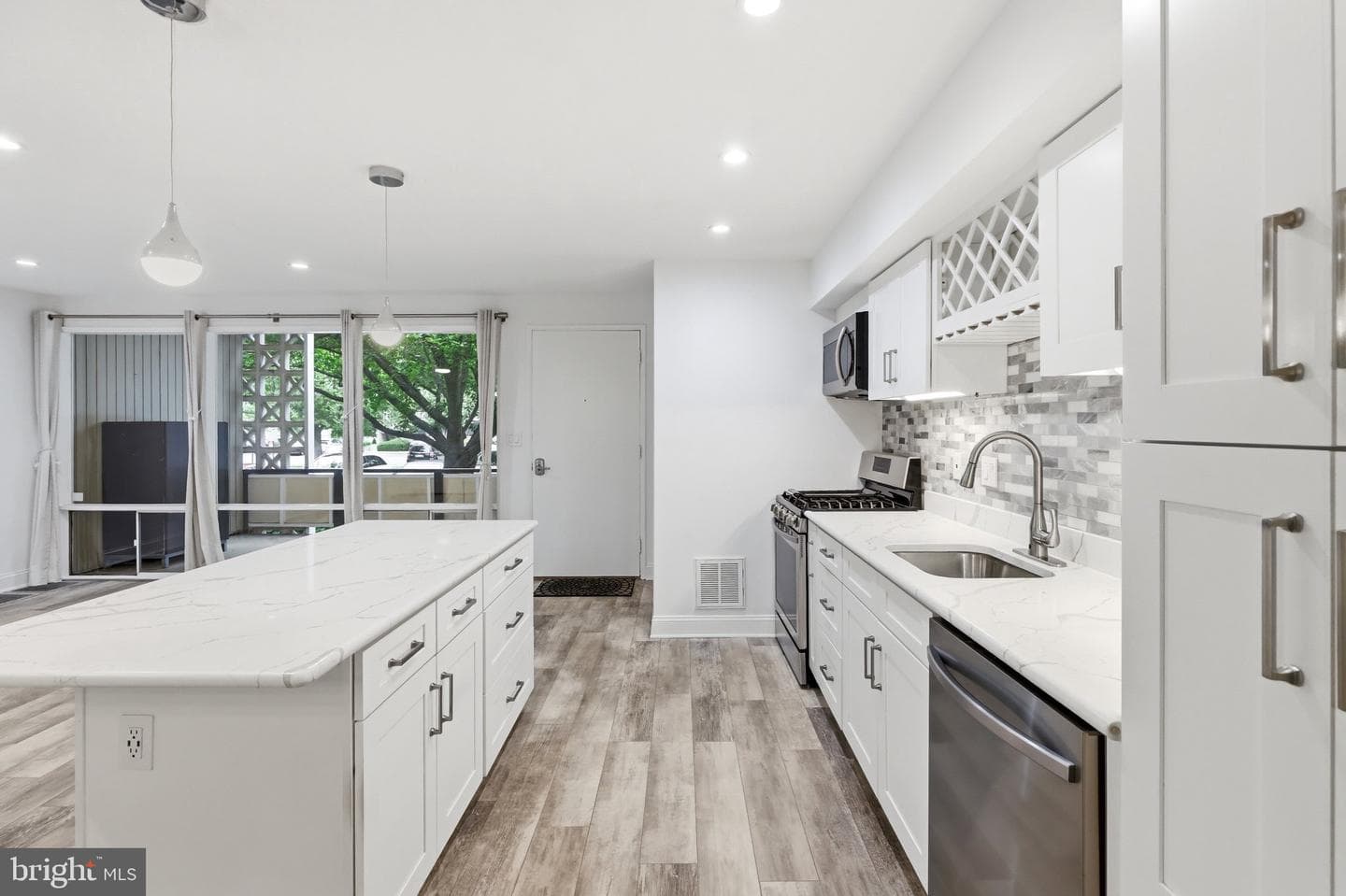 7525 Spring Lake Drive #c2 photo 7