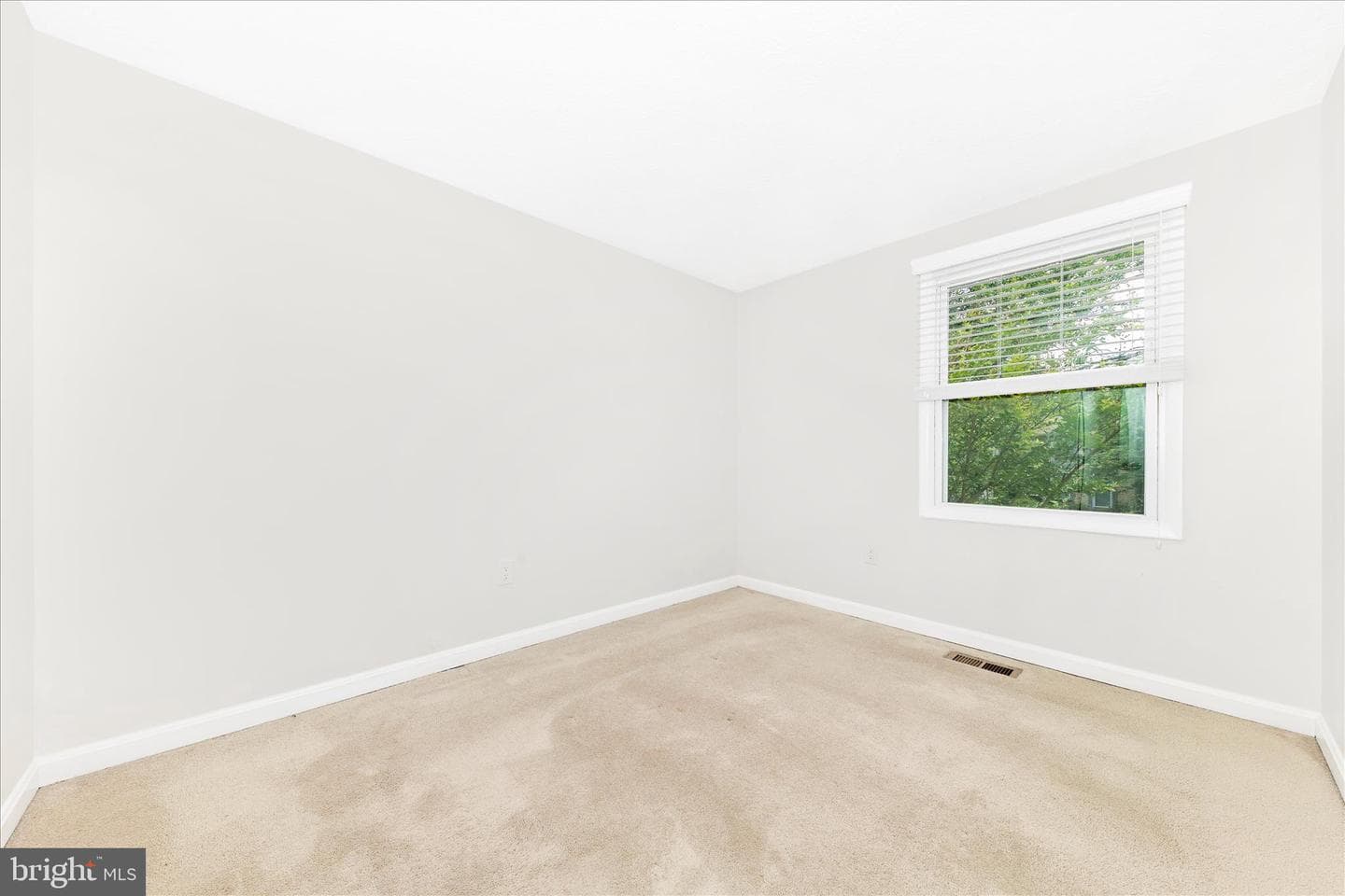 18048 Wagonwheel Court photo 24