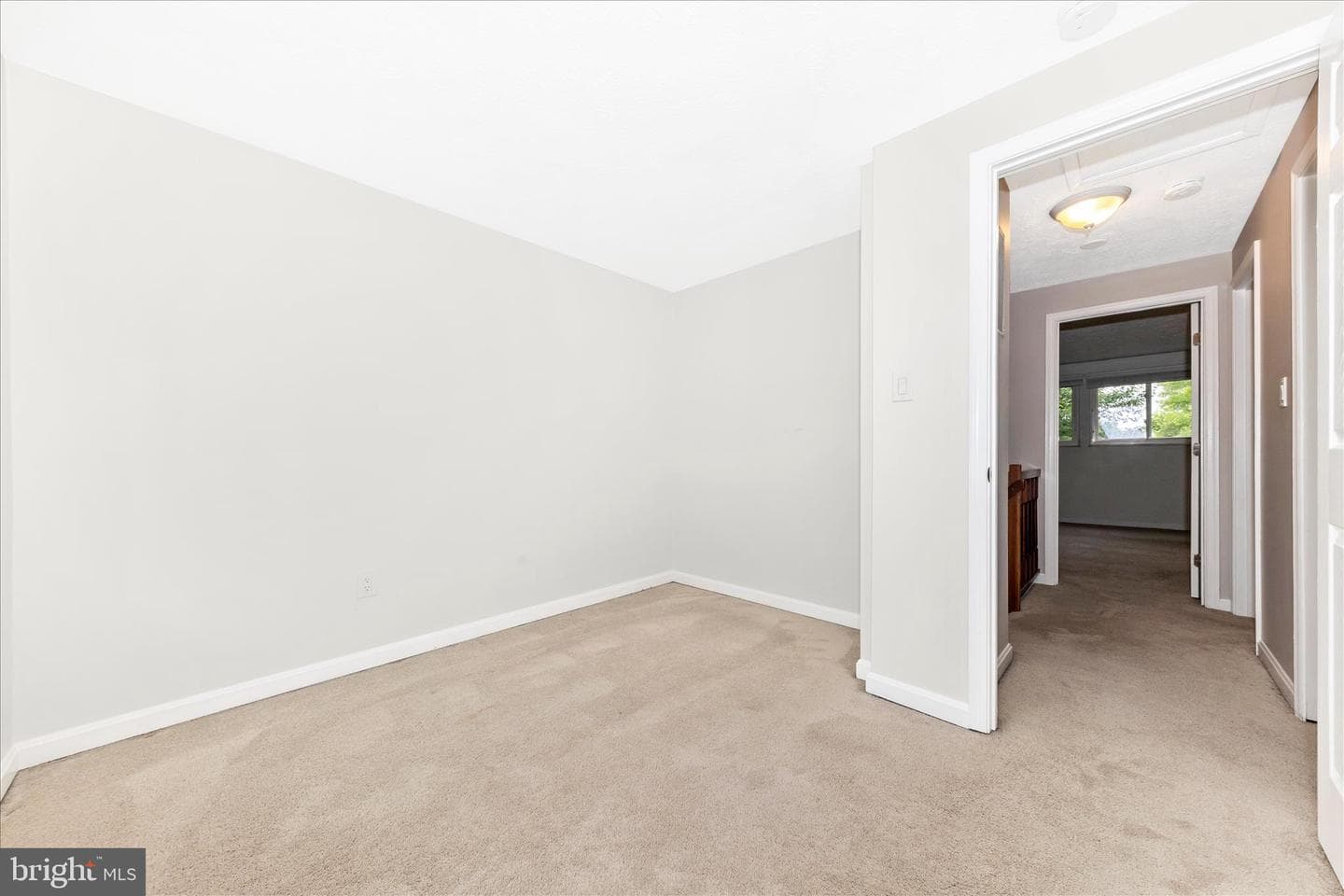 18048 Wagonwheel Court photo 29